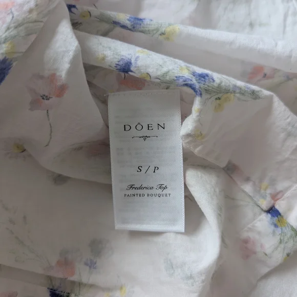 Doen Frederica Blouse In Painted Bouquet - Picture 7 of 7